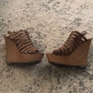 Tan wedges, GREAT CONDITION